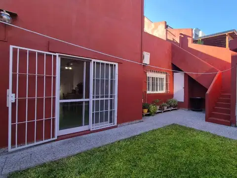 Venta, Casa 5 amb c/cochera, jardin, patio y Tza, Villa Martelli