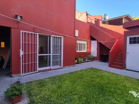 Venta, Casa 5 amb c/cochera, jardin, patio y Tza, Villa Martelli