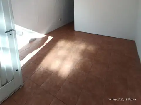 Departamento monoambiente en Moreno centro