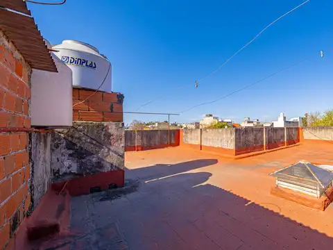 Depto Tipo Casa en Venta de 2 dormitorios