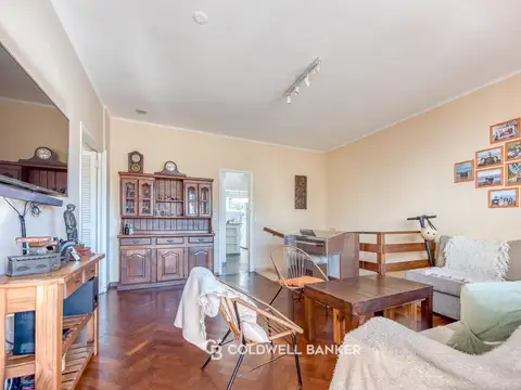 Depto Tipo Casa en Venta de 4 ambientes