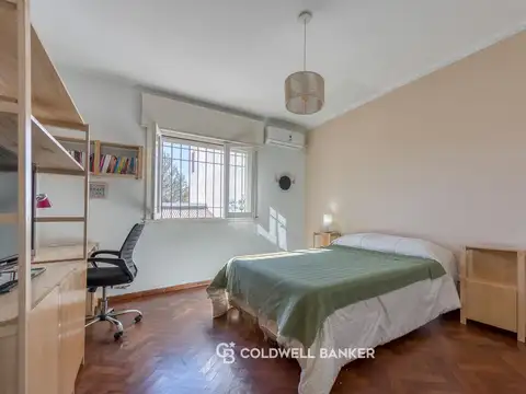 Depto Tipo Casa en Venta en Olivos, USD 189.000