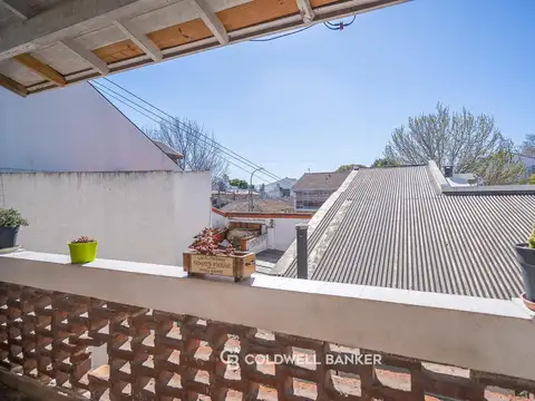Depto Tipo Casa en Venta de 3 dormitorios