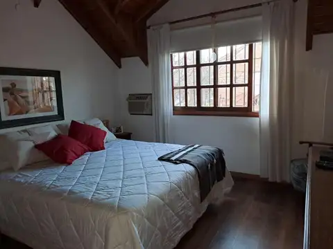 Venta de hermoso duplex en  Ciudad jardin
