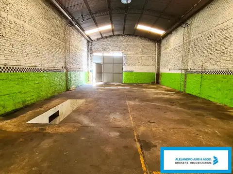 Galpon en Venta 18  mts Fondo