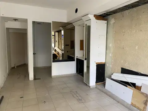 Local en Alquiler 50 años