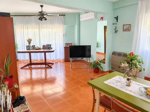 Casa en Venta en Carapachay, USD 210.000