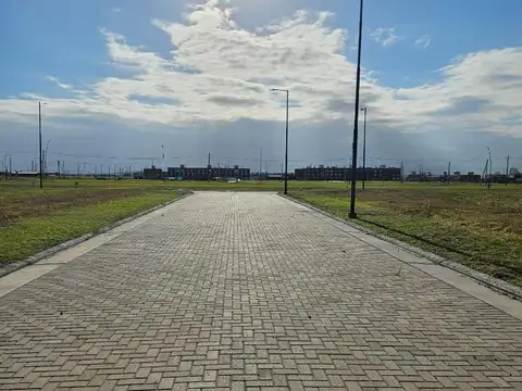 VENTA LOTE 266 m2 RESIDENCIAL ABRAS MANANTIALES