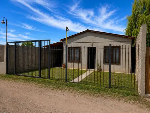 Casa en complejo privado Km 8