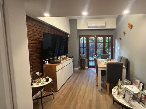 Avenida Caseros 2700