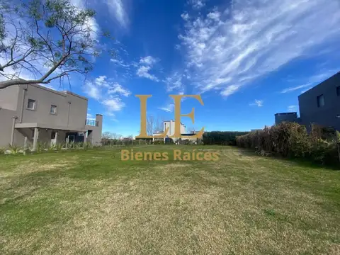 Terreno en Venta de 721,0 m2