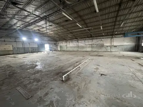Galpon en Venta en Villa Lynch, USD 2.750.000