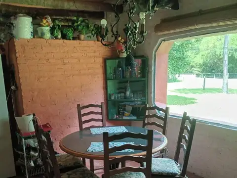 CASA EN VENTA SAN MIGUEL DEL MONTE 6 AMBIENTES