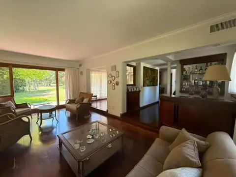 Casa en Venta en El Ombú, USD 380.000