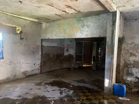 VENTA CASA 2 AMB MAS LOCAL A REFACCIONAR EN TIGRE