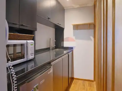 OFICINA CIUDAD VIEJA EXCELENTE ESTADO Y AMENITIES