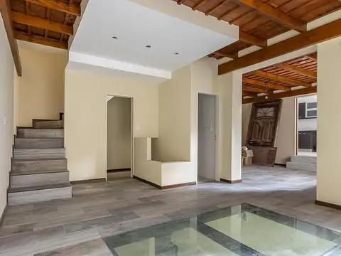 Depto Tipo Casa 3 ambientes con 3 baños