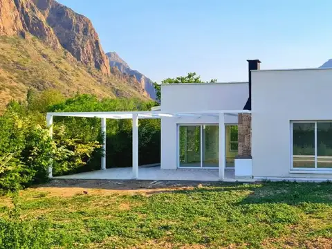 VENTA CASA A ESTRENAR SOLARES DEL VALLE SAN RAFAEL