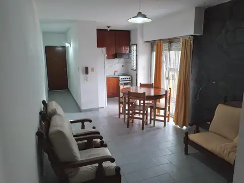 Departamento de 2 AMB en alquiler