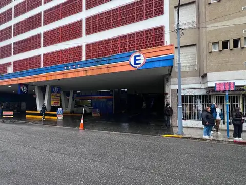 VENTA COCHERA OPORTUNIDAD CENTRO MAR DEL PLATA