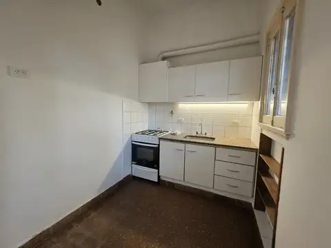 Depto Tipo Casa en Alquiler en Olivos, $ 870.000