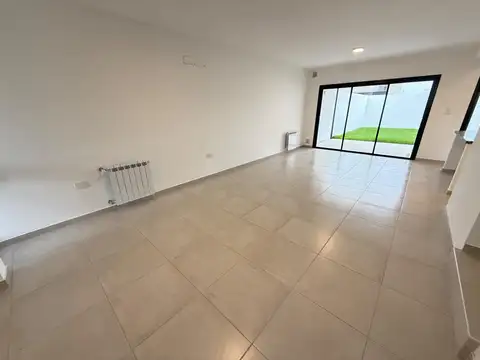 Dúplex a la venta premium Brisas de Manantiales