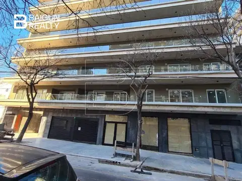 Local en Venta en Nuñez, USD 430.000