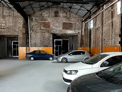 Galpon en Venta 45  mts Fondo