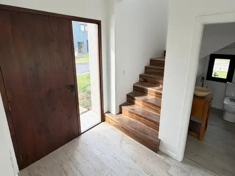 Blvd. de Todos los Santos 4380 vila marina 1 28