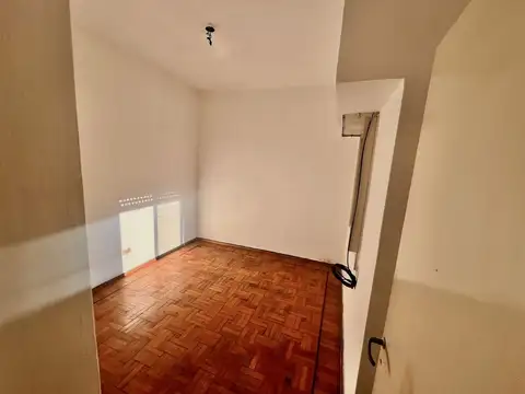 PH  DE 3 AMBIENTES EN VENTA - RAMOS MEJIA