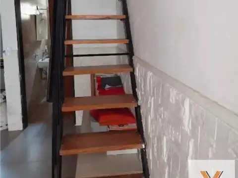 Casa 2 ambientes con 1 baño