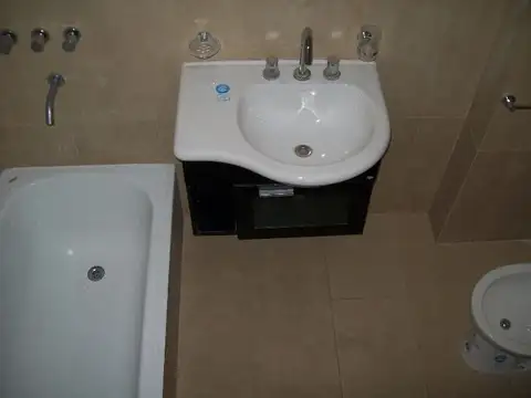Departamento 2 ambientes con 1 baño
