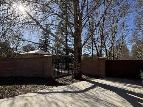 Terreno en Venta en San Lorenzo, USD 250.000