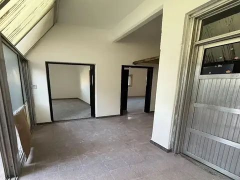 Depto Tipo Casa en Venta con 1 cocheras