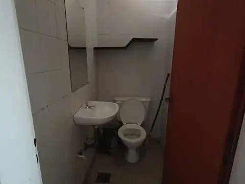 Local en Alquiler Via Púb.