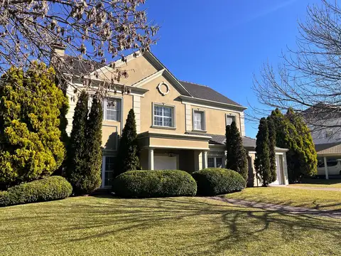 Casa en venta en Pilar Golf Club