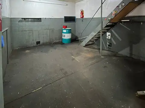 Local en Alquiler Via Púb.