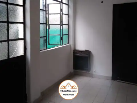CASA EN VENTA- LUJAN BS AS