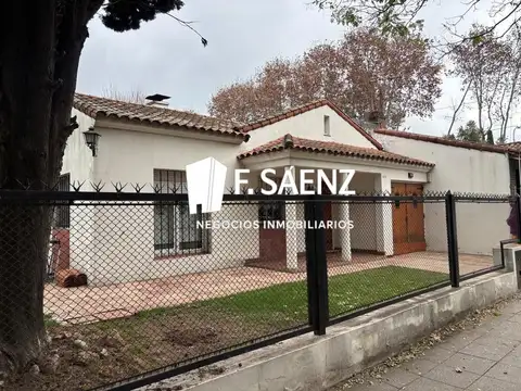 Casa en venta en Monte Grande Cerca de la Estación