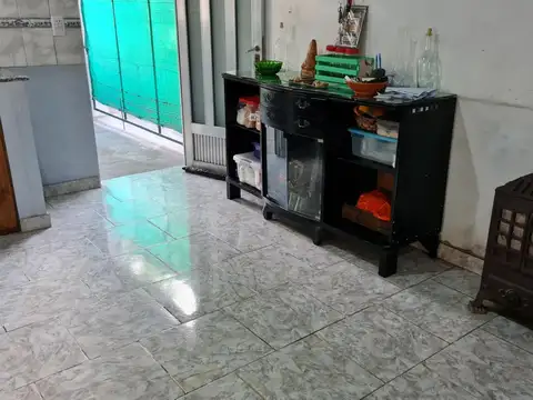 VENTA CASA 3 amb. c/DPTO 2 amb. en ALEJANDRO KORN