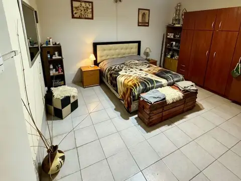 Casa dos dormitorios en venta en Pérez