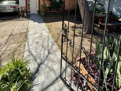 Rivadavia 900