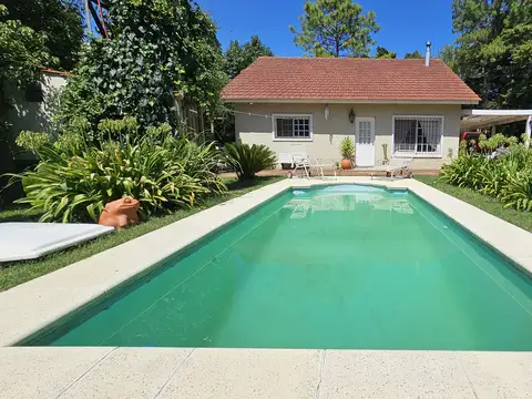 Casa en Venta con 1 cochera