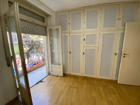 PH EN VENTA 4 AMBIENTES EN SAN ISIDRO CON BALCON