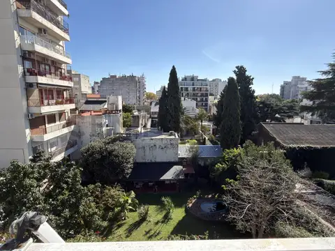Departamento en Venta en Villa del Parque, USD 180.000