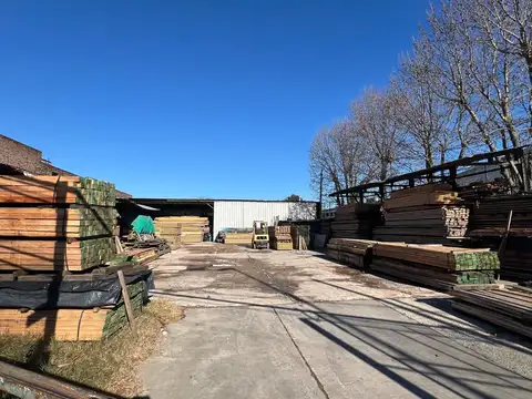 Terreno en Venta en Bernal Oeste, USD 300.000