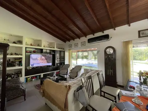 CASA EN VENTA EN VILLA ELISA 3 DORMITORIOS PARQUE PILETA