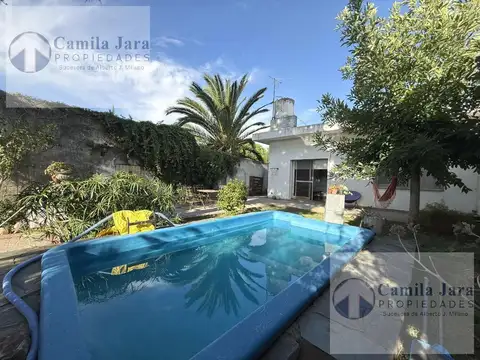 CASA 4 AMBIENTES EN VENTA EN CASTELAR NORTE PARQUE SAYAGO