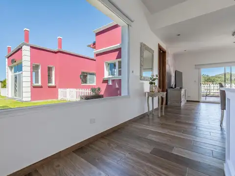 Casa en Alquiler en San Sebastian, USD 1.300
