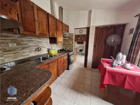 Casa en Venta en Poeta Lugones, USD 116.000